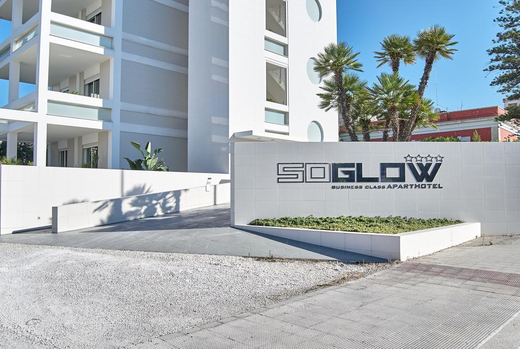 Soglow Business Class Hotel Молфета Екстериор снимка
